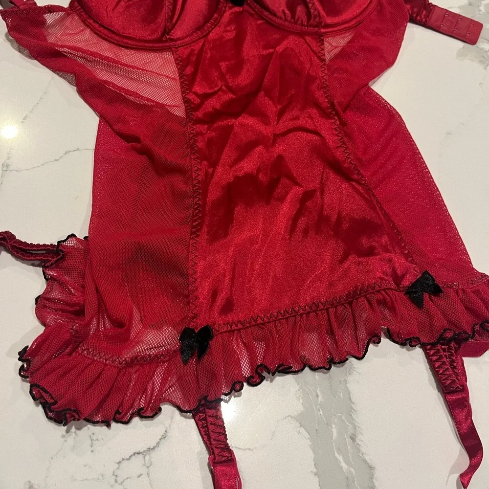 Frederick's of Hollywood Corset Garter Straps Size Small Elegant Red Sexy Sheer - Picture 2 of 14